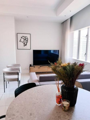 Stonehill Apartments CITY VIEWS